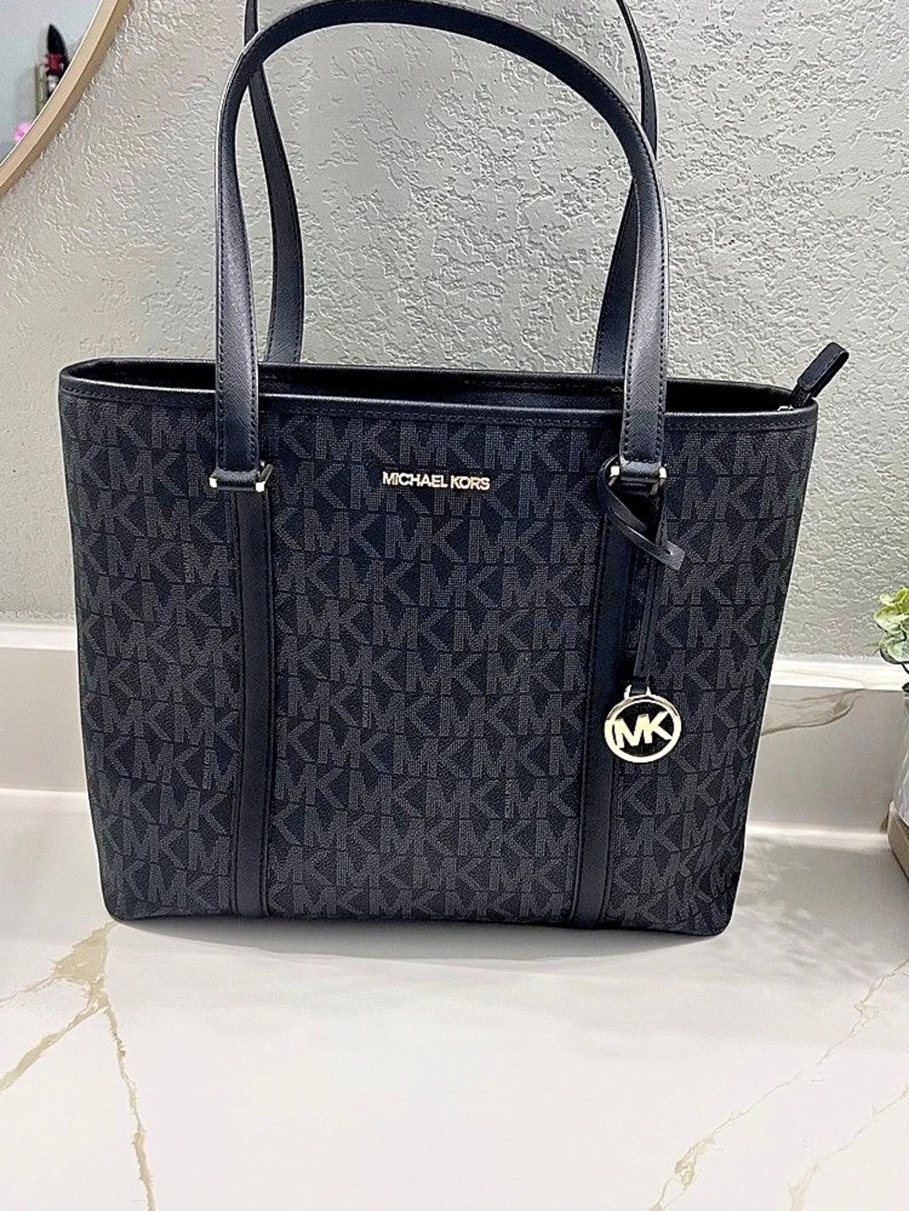 Michael Kors Jet Set Medium Logo Pocket Tote Bag Black